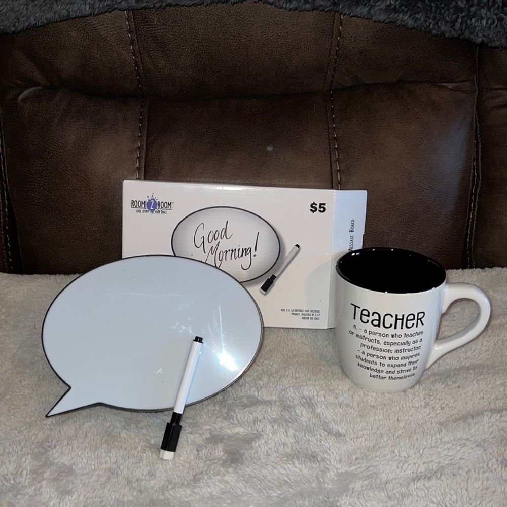 LED Speech Bubble Message Board, includes dry erase marker and Teacher Mug